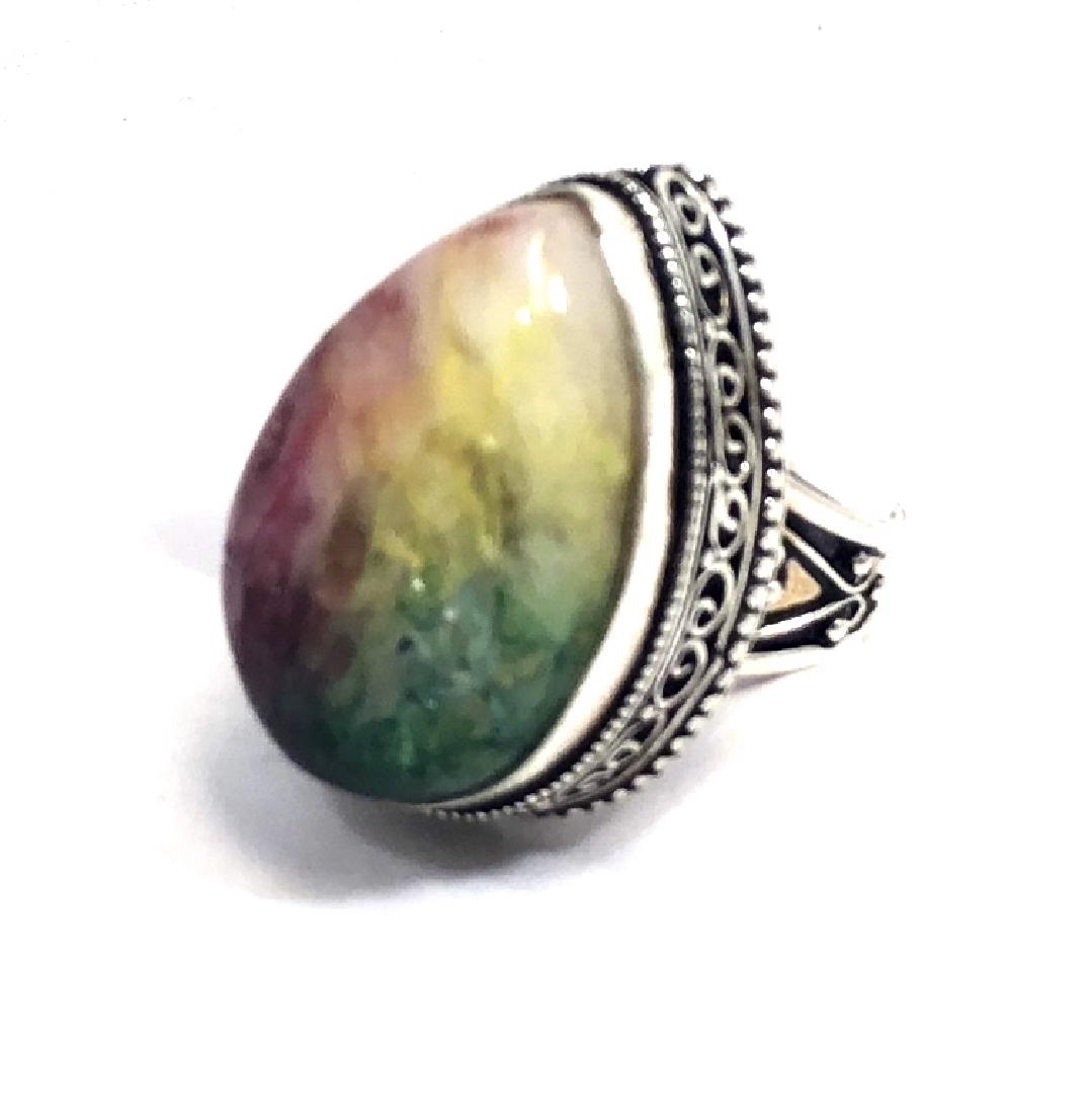 VINTAGE COLORED SMOOTH AGATE GEMSTONE RING (1 of 1)