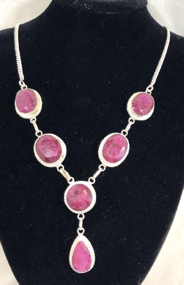 GORGEOUS NATURAL RUBY GEMSTONE NECKLACE (1 of 1)