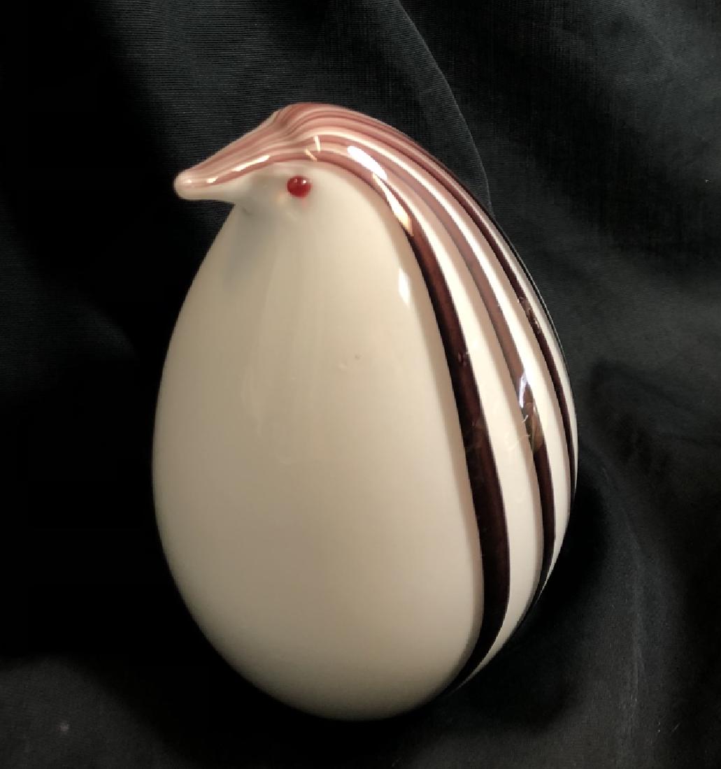 COOL MURANO PEARL/LAVENDAR STRIPE GLASS PENGUIN: 6.5"H MINT CONDITION