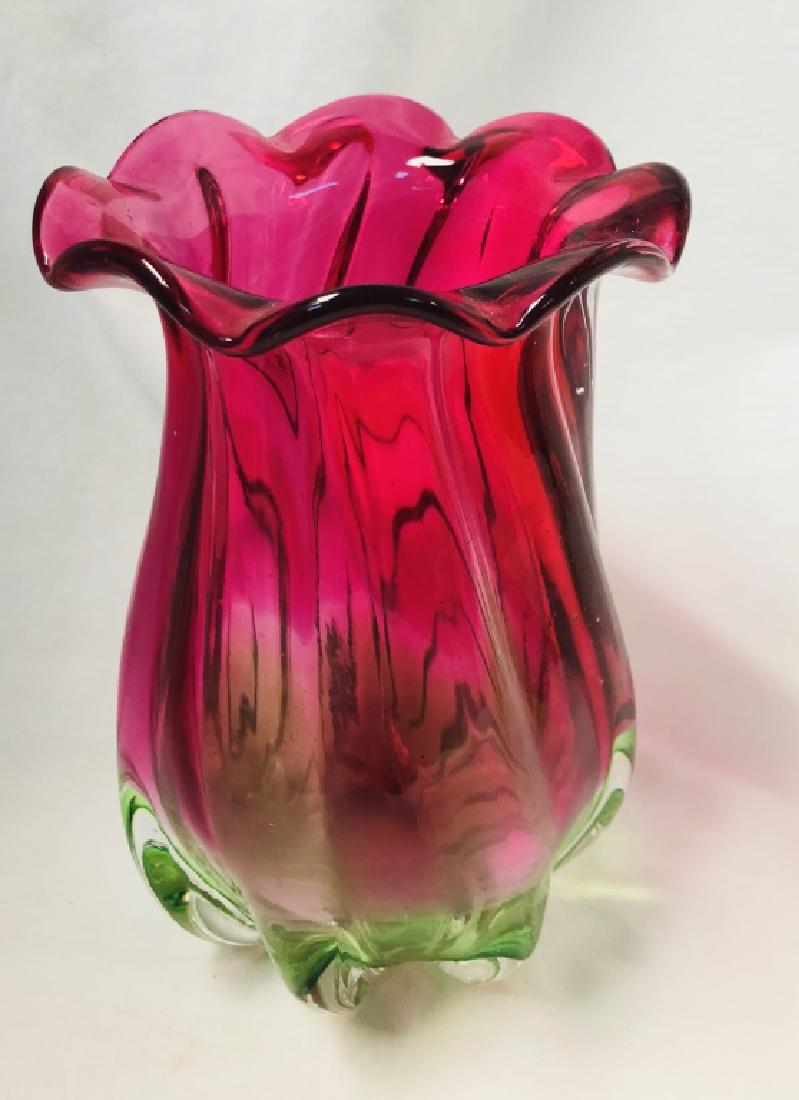 EXQUISITE VINTAGE MURANO PINK TO GREEN RUFFLE VASE (1 of 1)