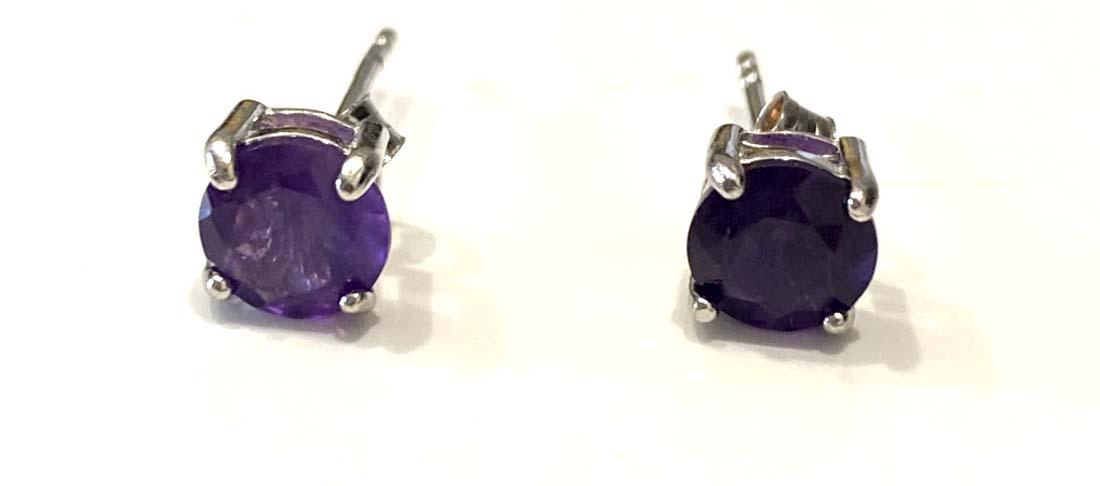 LADIES STERLING SILVER AMETHYST SOLITAIRE 1CT EARRINGS (1 of 1)