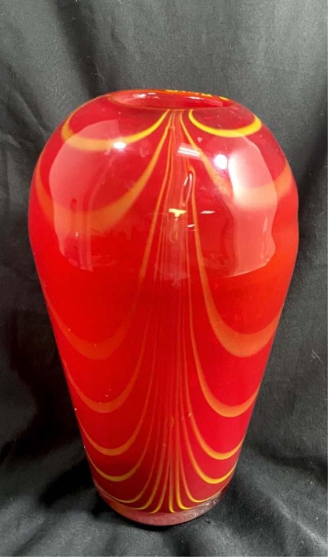 STELLAR RED/YELLOW PULLED LINES ABSTRACT GLASS VASE (1 of 1)