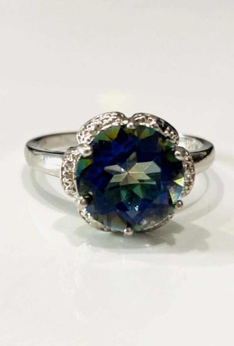 SHIMMERING 4CT ROUND MYSTIC TOPAZ SOLITAIRE RING (1 of 1)