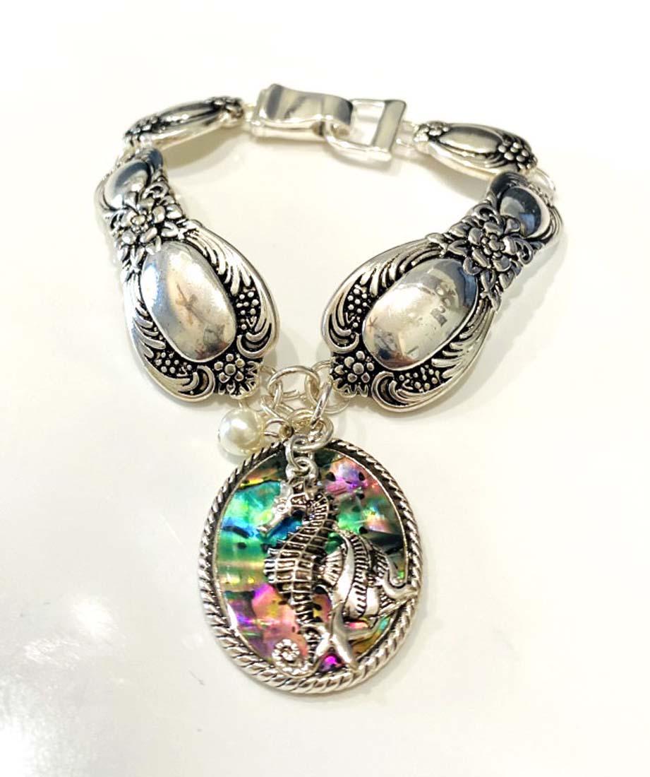 UNIQUE ABALONE SHELL SEAHORSE SILVER BRACELET (1 of 1)