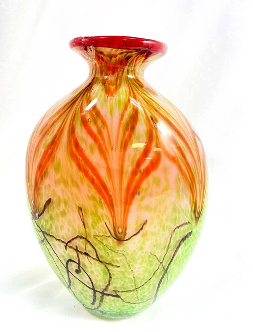 OUTSTANDING MURANO ABSTRACT GALLERY GLASS VASE (1 of 2)