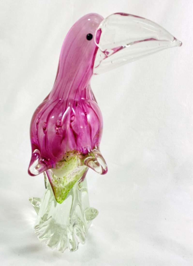 GORGEOUS PINK MURANO GLASS TOUCAN SCULPTURE: 12"H MINT CONDITION