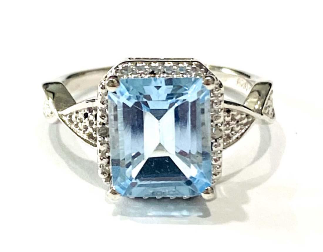 GORGEOUS SKY BLUE TOPAZ 3CT PRINCESS CUT STERLING RING (1 of 1)