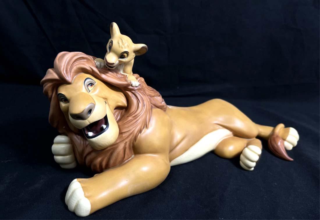 WALT DISNEY COLLECTION "THE LION KING" TRIBUTE SERIES: WDCC Tribute Series The Lion King Pals Forever Simba & Mufasa With COA & Box.
