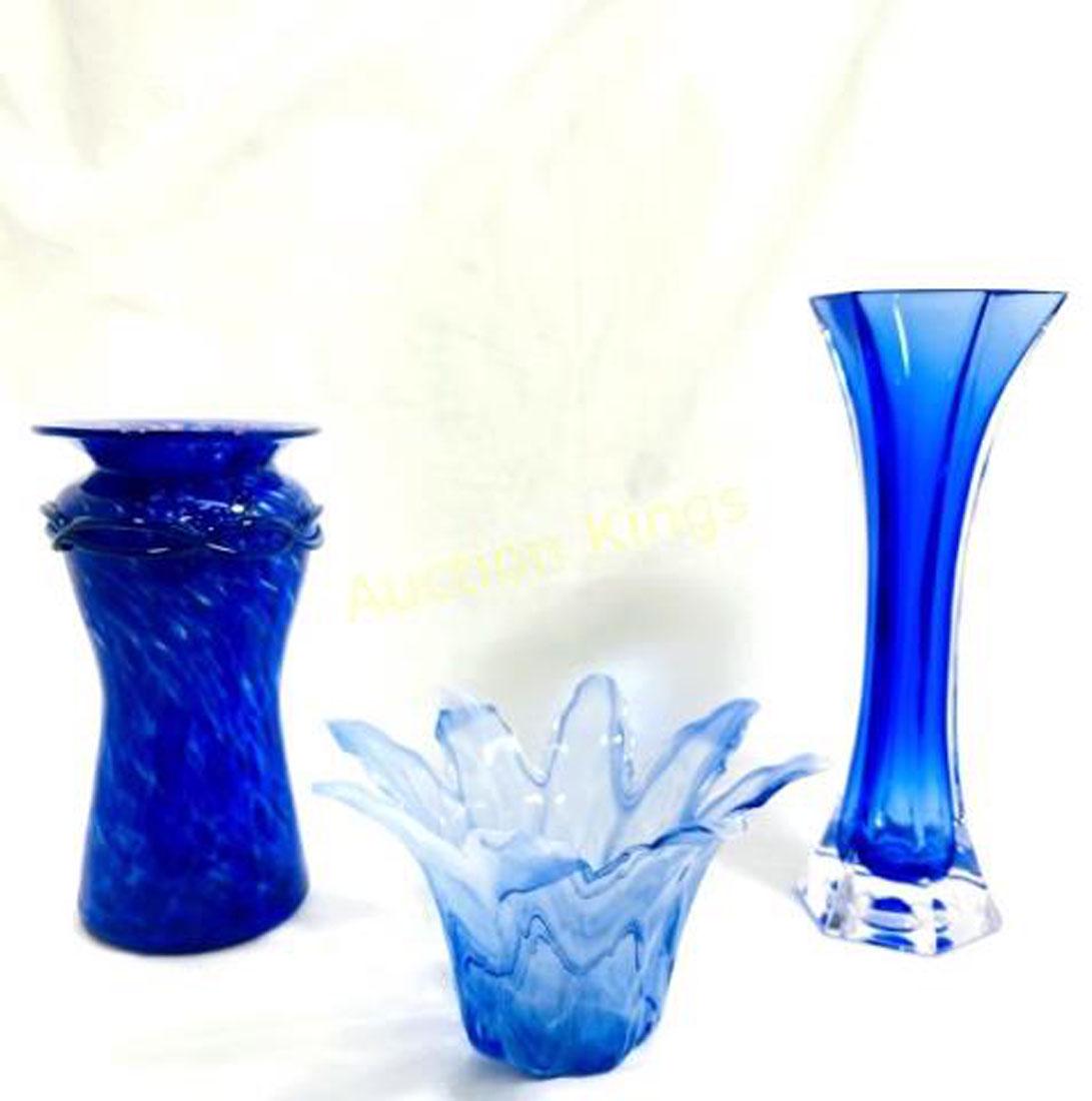 LOT OF 3 VINTAGE MURANO BLUE GLASS VASES (1 of 1)