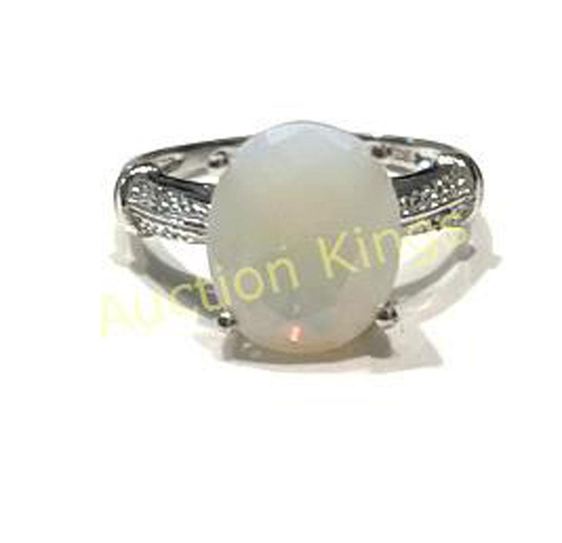 HUGE 3 CT FACETED OVAL FIRE OPAL SOLITAIRE RING (1 of 1)