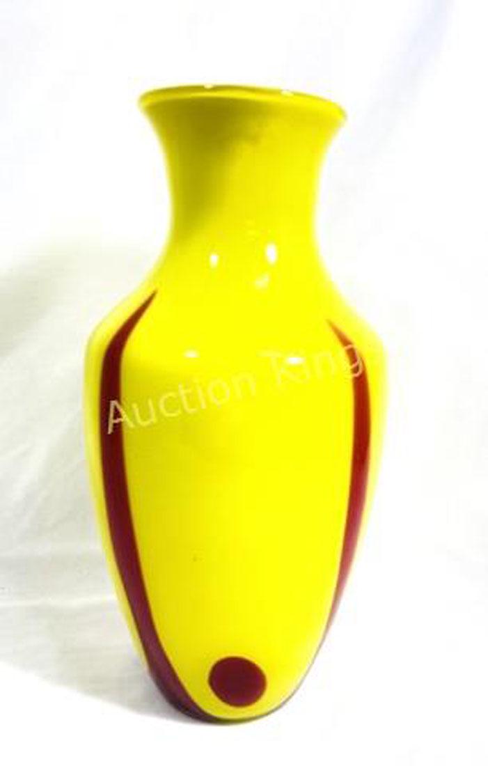 OUTSTANDING RED/YELLOW MURANO ABSTRACT GLASS VASE (1 of 2)