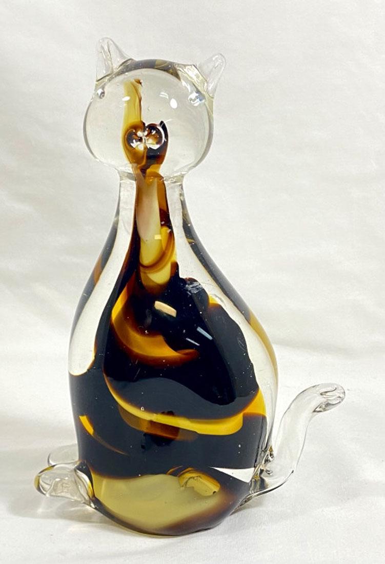 ADORABLE HAND BLOWN ART GLASS KITTY CAT SCULPTURE: 8"H MINT CONDITION