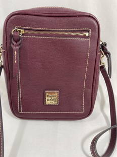 DOONEY AND BOURKE MAROON CROSSBODY: LIKE NEW USED CONDITION