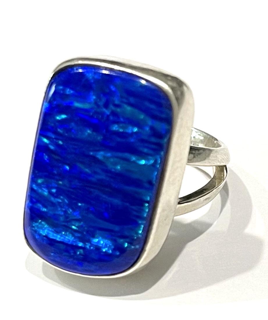 SPLENDID BLUE FIRE OPAL MEXICAN STERLING SILVER RING (1 of 1)
