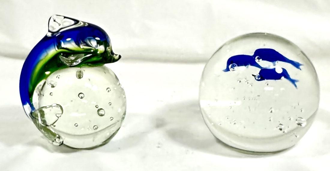 EXQUISITE LOT OF 2 DOLPHIN GLASS PAPERWEIGHTS: 3-4" EACH MINT CONDITION