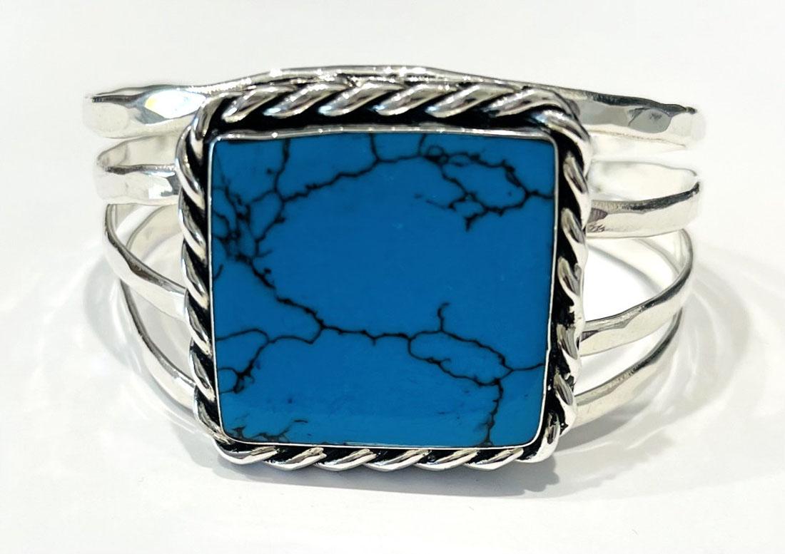 STUNNING TURQUOISE STERLING CUFF BRACELET (1 of 1)