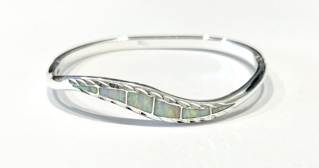 BEAUTIFUL FIRE OPAL MEXICAN STERLING BRACELET (1 of 1)