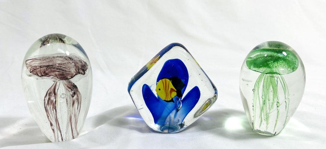 LOT OF 3 ART GLASS OCEAN PAPERWEIGHTS (1 of 1)