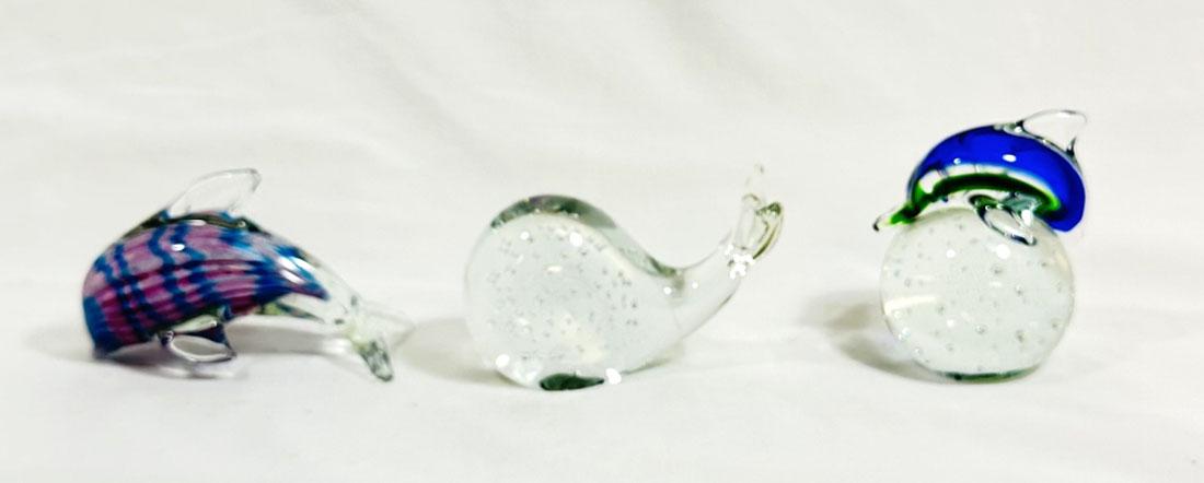 LOT OF 3 ART GLASS SMALL SEA LIFE DECOR (1 of 1)
