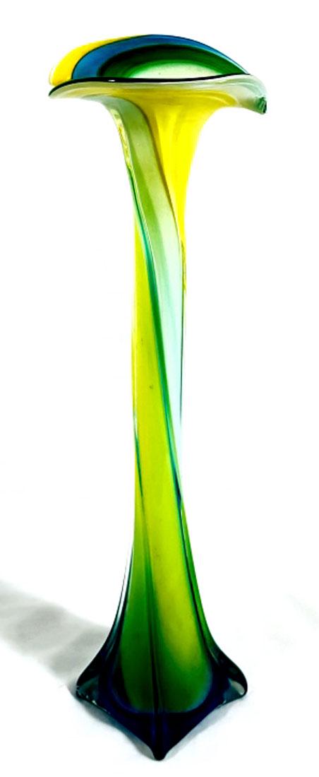 EXQUISITE VINTAGE TEAL/YELLOW CALA LILY VASE (1 of 1)