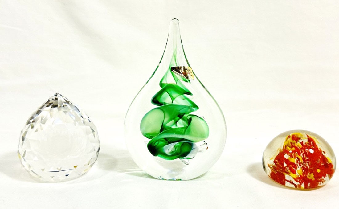 LOT OF 3 CRYSTAL PAPERWEIGHTS (1 of 1)