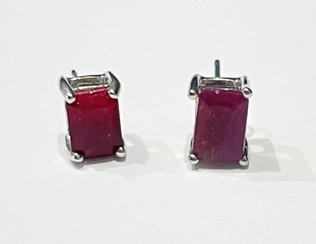 LOVELY 2CT RUBY BAGUETTE CUT EARRINGS: STERLING SILVER
