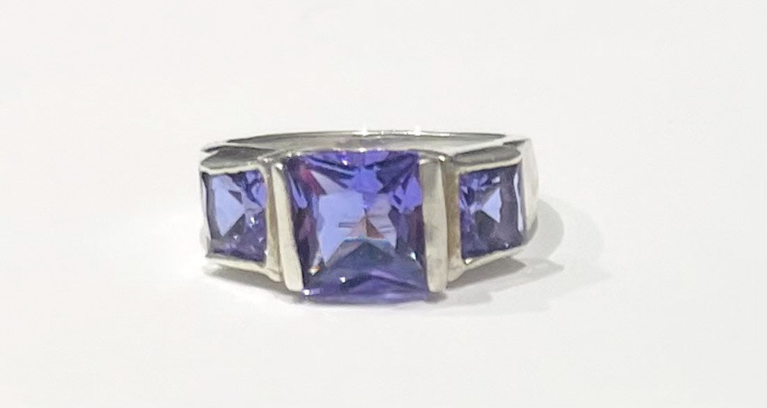 SHIMMERING LAVENDER AMETHYST GEMSTONE RING (1 of 1)