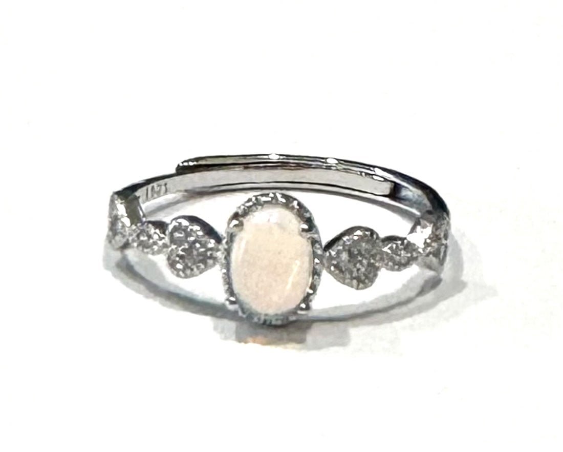 DAINTY OVAL SET .50CT FIRE OPAL STERLING RING (1 of 1)