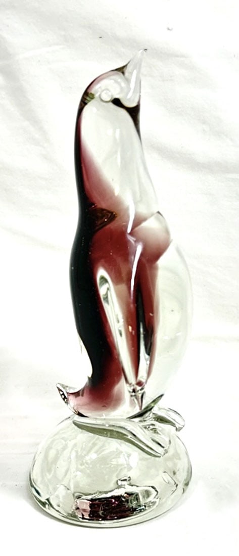 ADORABLE PURPLE TO CLEAR GLASS PENGUIN: 11"H GOOD CONDITION, TIP OF NOSE IS CHIPPED