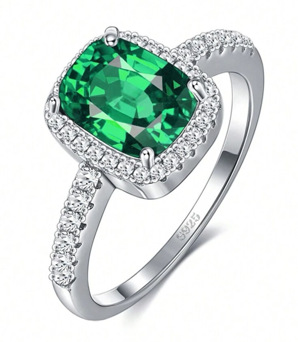 DAZZLING EMERALD QUARTZ/CZ STERLING ESTATE RING (1 of 1)