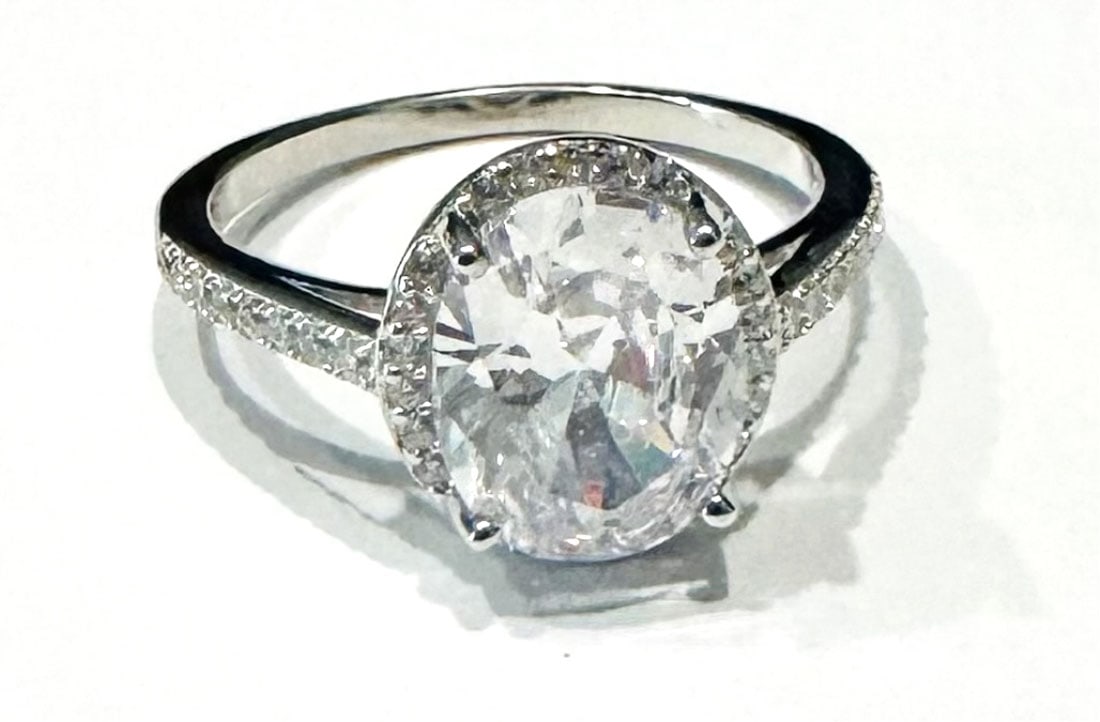 HUGE 4CT OVAL CZ SOLITAIRE STERLING RING (1 of 1)