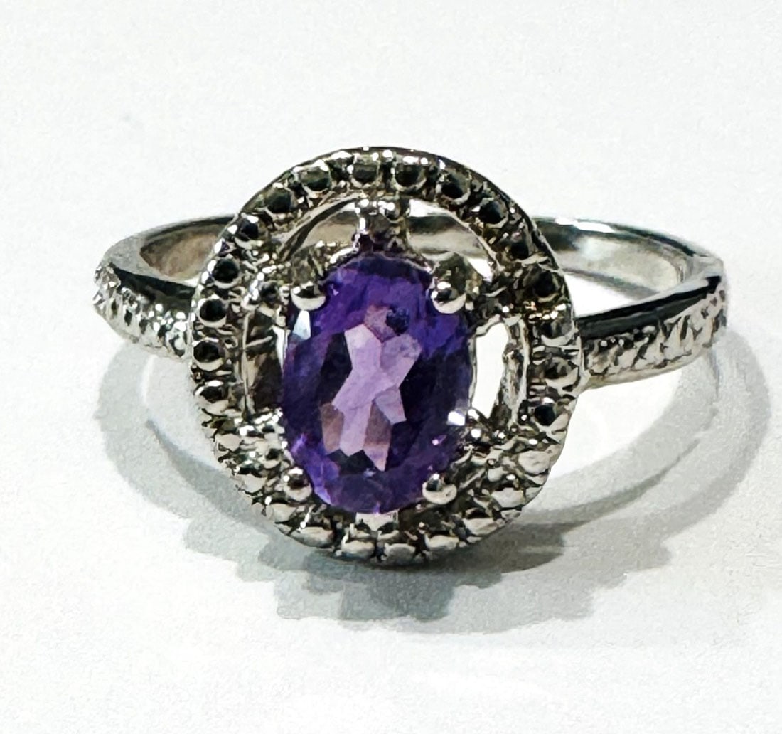 1CT OVAL SET LAVENDER AMETHYST STERLING RING (1 of 1)