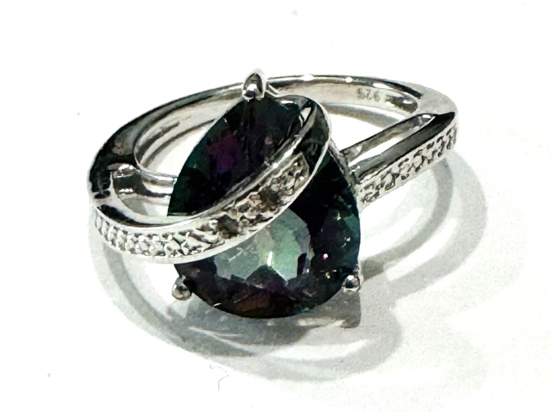 DAZZLING 5CT PEAR CUT MYSTIC TOPAZ STERLING RING (1 of 1)