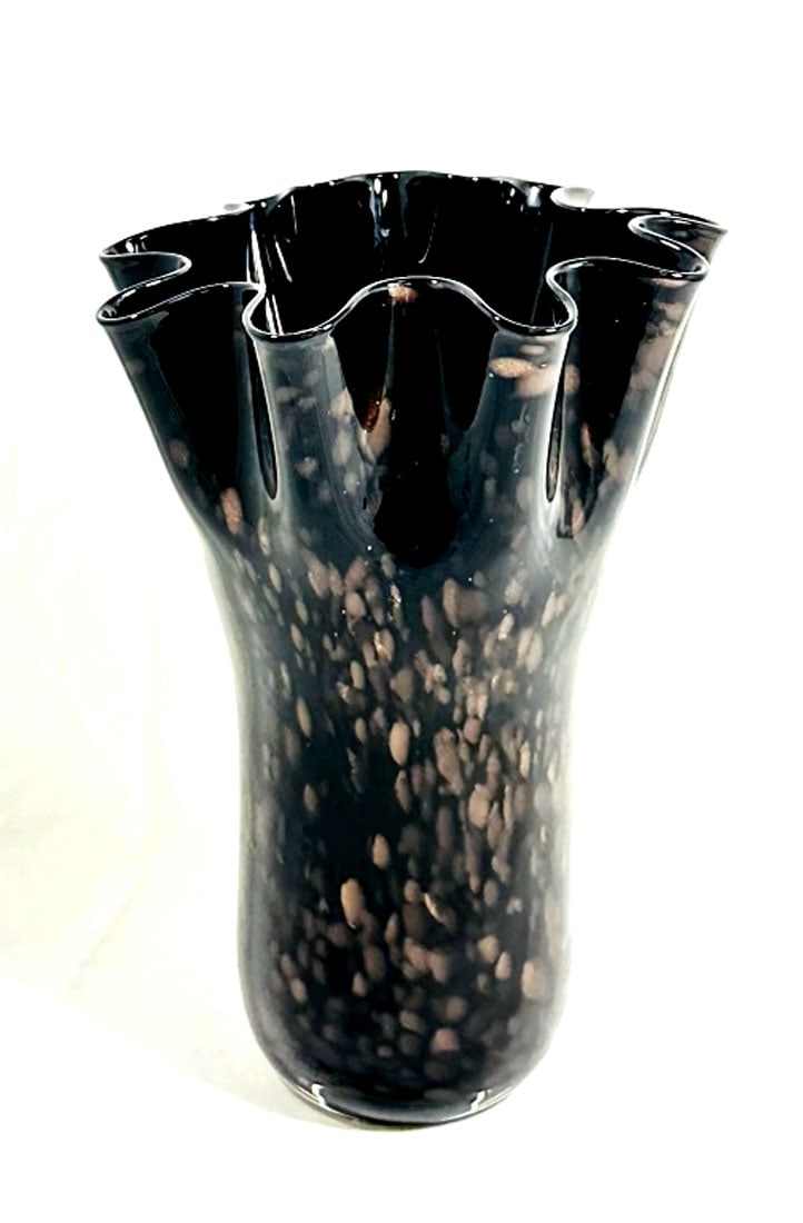 STUNNING ONYX /GOLD RUFFLE TOP MURANO VASE: 11"H MINT CONDITION