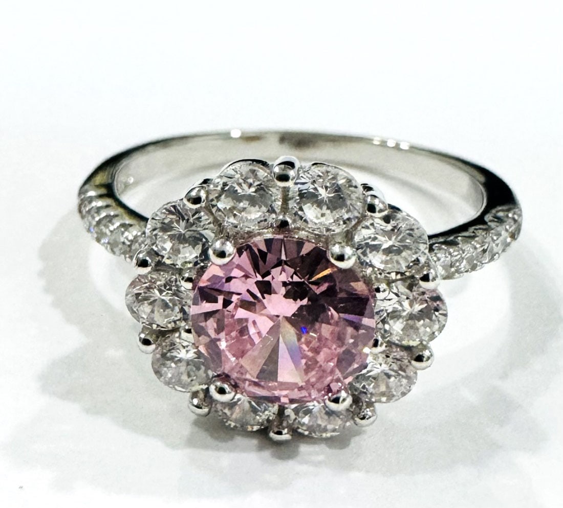 PRETTY PINK AND WHITE CRYSTAL STERLING FLOWER RING: SIZE 8