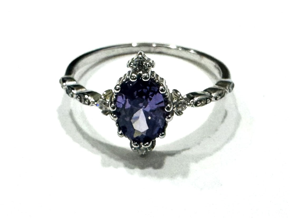 MARVELOUS 1CT OVAL SET AMETHYST STERLING RING (1 of 1)