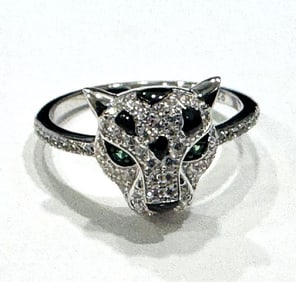 TRENDY EMERALD EYES STERLING JAGUAR RING