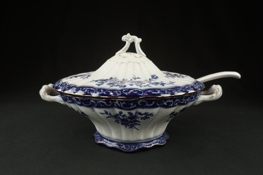 Flow Blue Touraine Soup Tureen Large flow blue (1 of 8)