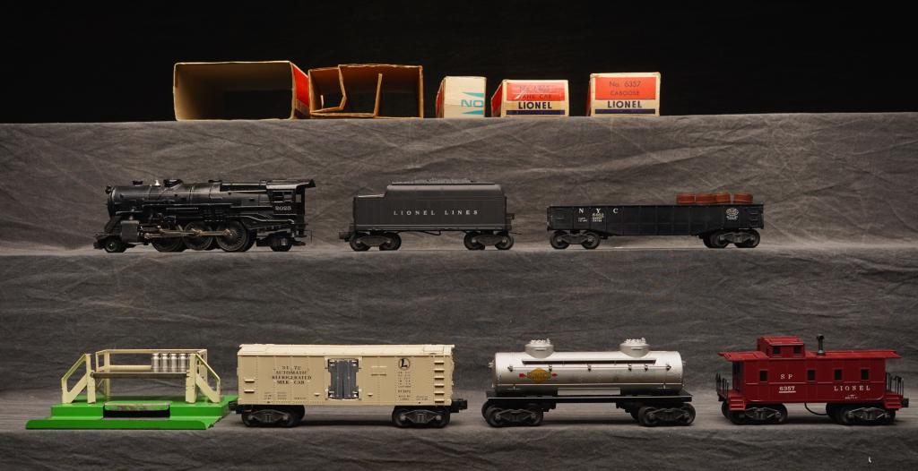 1949 Lionel 1455WS Set w/ 2025 Steam Engine.: Set includes 2025 steam 262, 6466 WX tender, 3472 milk car, 6462 gondola, 6465 tanker, 6557 caboose C-5. Boxes with some flaps missing. P-5