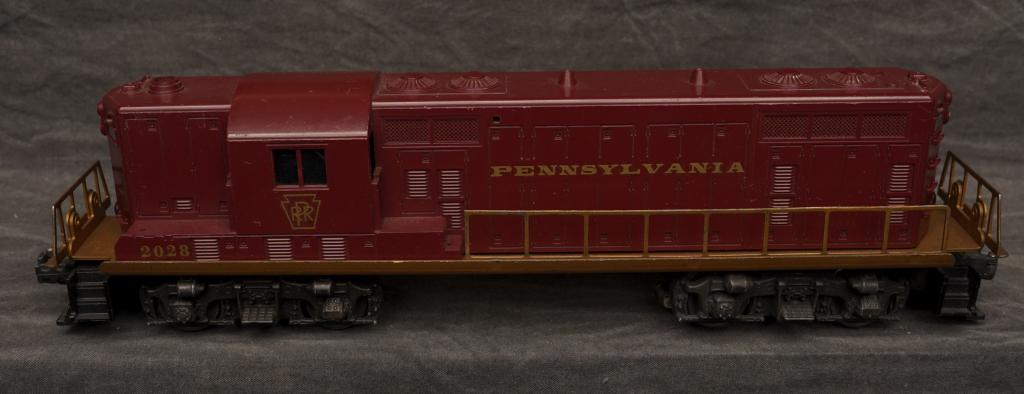 Lionel 2028 Pennsylvania G-7 Diesel Engine.: 2028 Pennsylvania G-7 diesel engine. Restored tinplate. P-5