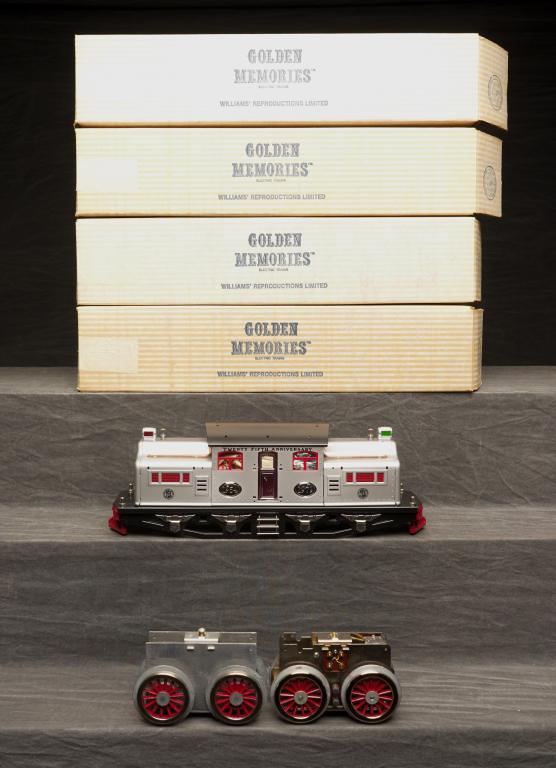 Williams TCA 25th Anniv. 408 E Electric Car Set.: Set includes 408 E electric, 418 baggage, two 419 coach, 490 observation car. Cars are in excellent unassembeled condition. C-10