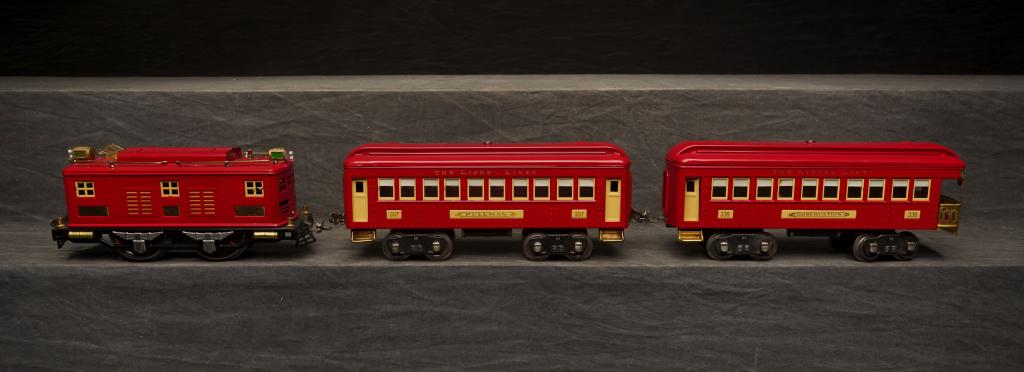 Lionel No. 8 Electric Loco w/ Cars.: Lot includes 8 electric, 337 coach and a 338 observation. Set has been professionally restored. R-5