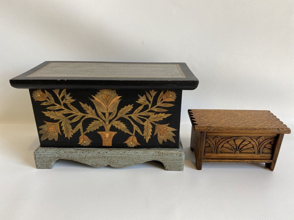 Pair of miniature chests. (1 of 8)