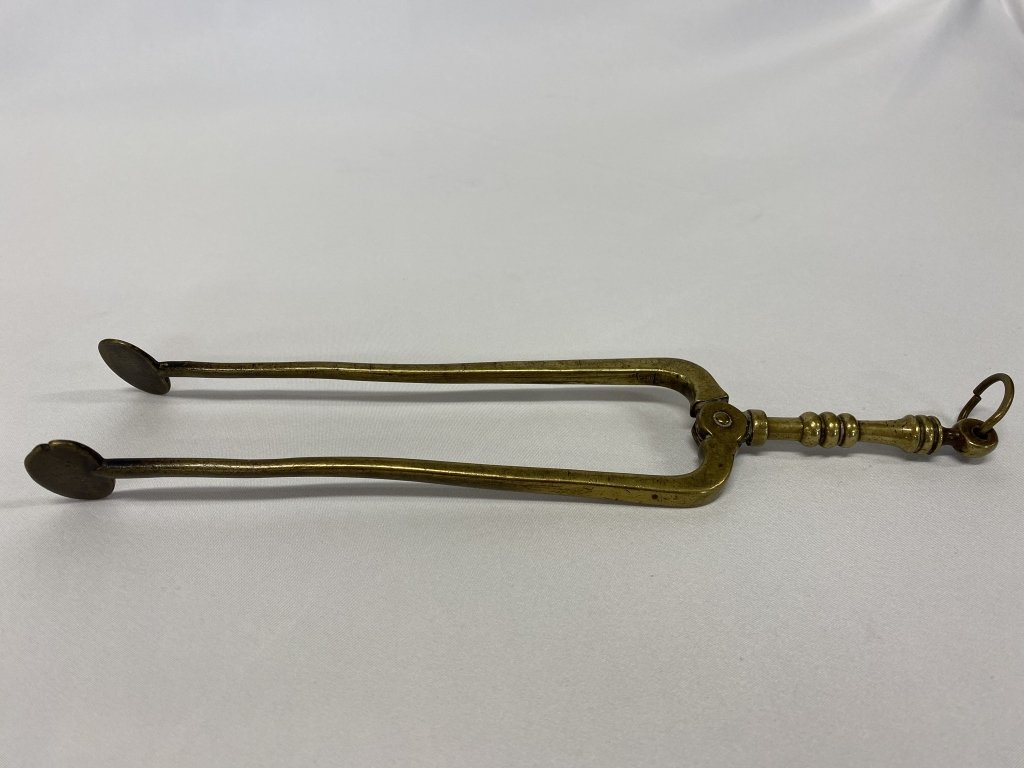 18th c miniature brass fireplace  tongs. (1 of 4)