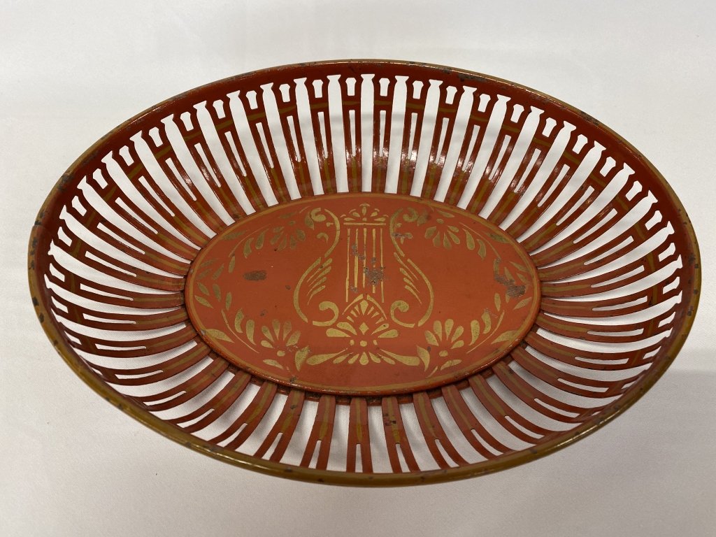 19th c red tolewre reticulated bread dish. (1 of 4)