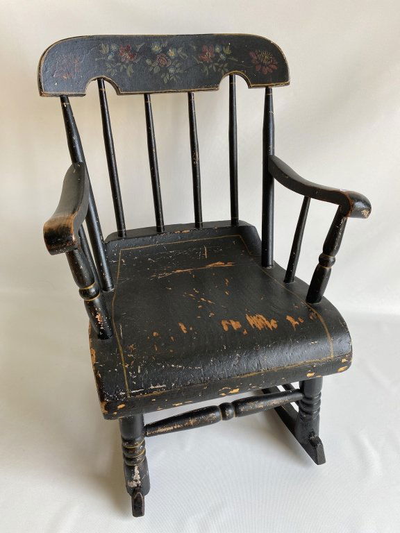 E.M.T. Rhode Island Paint deco child’s rocker. (1 of 7)