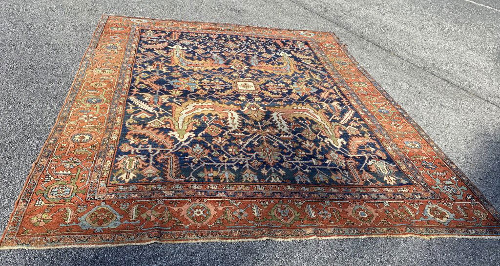 Early 20th C Heriz Persian Rug, Circa 1920. (1 of 8)