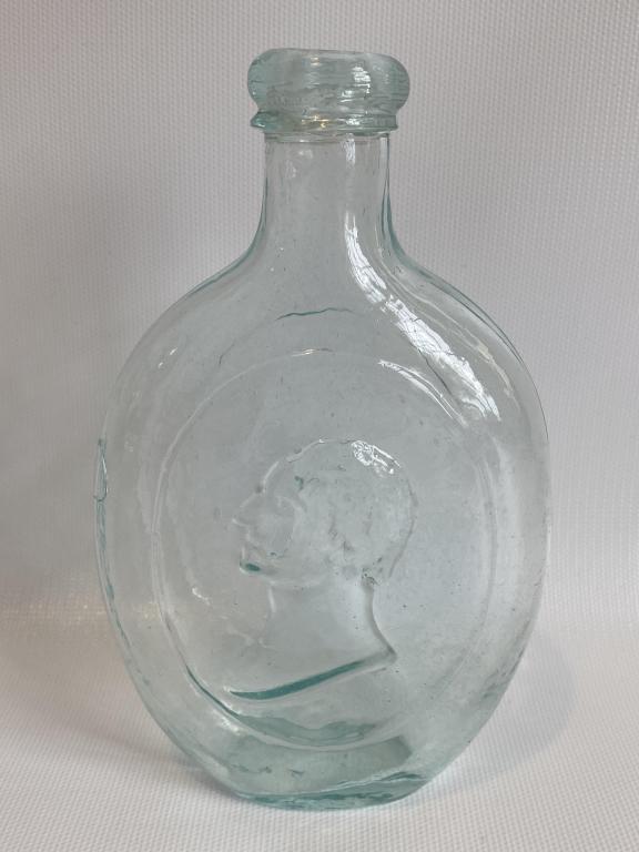 Antique George Washington glass flask. (1 of 5)
