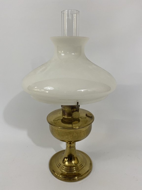 Antique student brass oil lamp. (1 of 3)