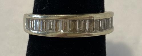 14K diamond band. Approx size 5.5. (1 of 4)